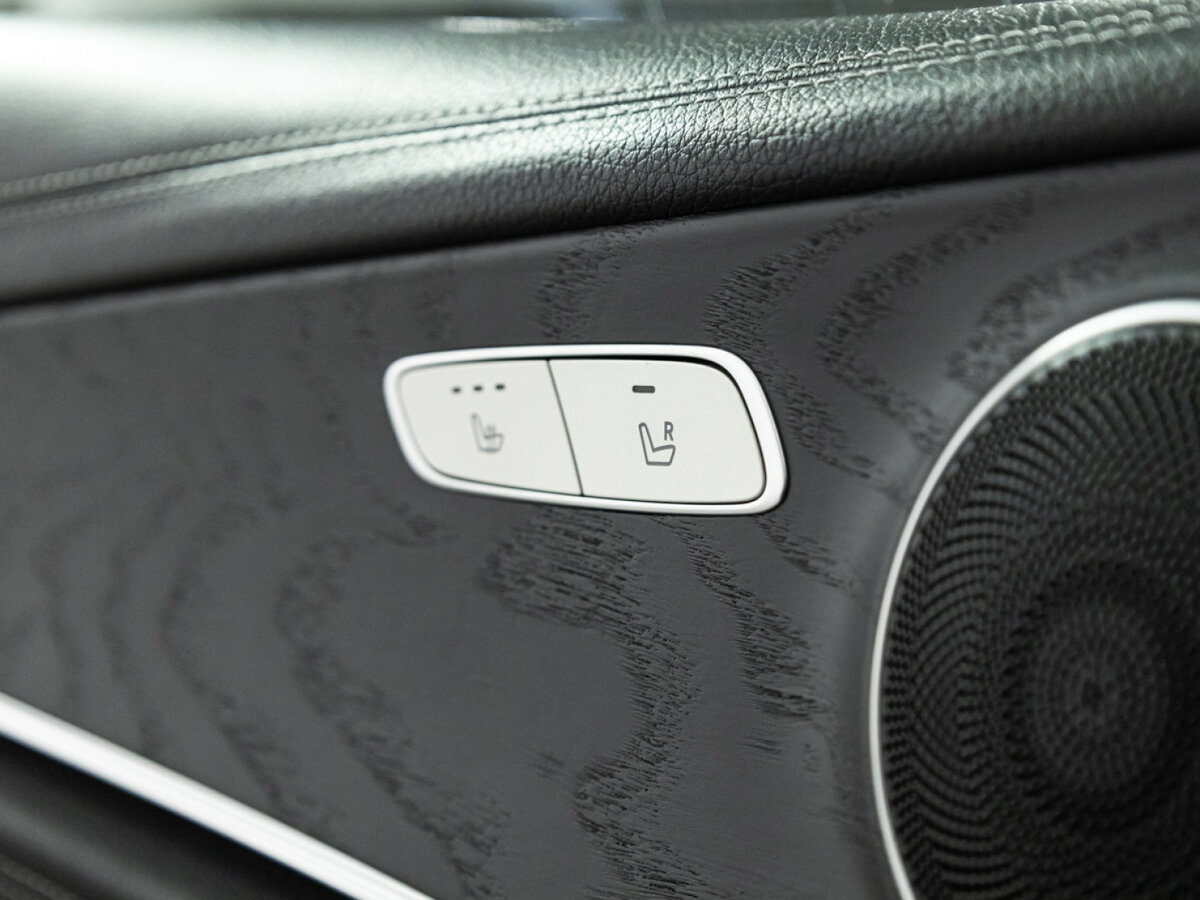 Купить Mercedes-Benz E-Класс с пробегом. Фото: #20