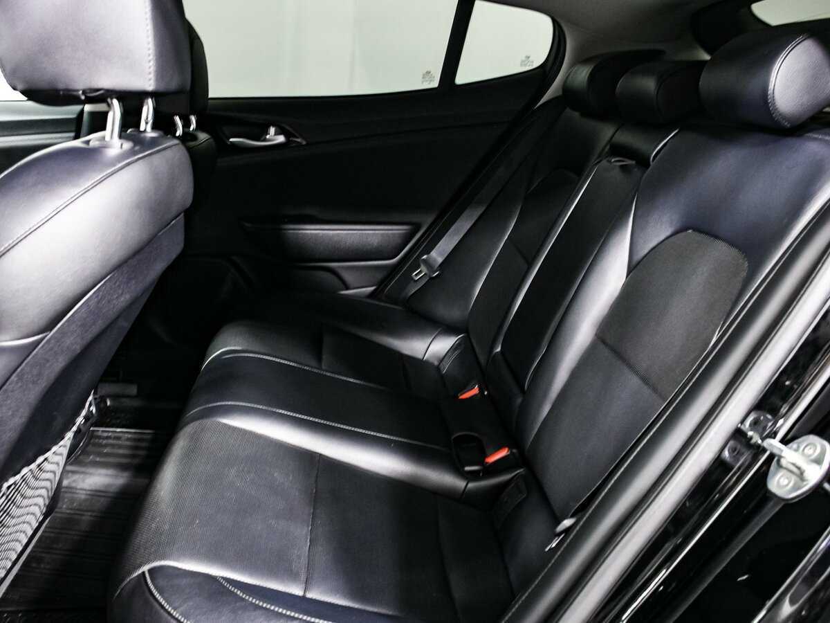 Купить Kia Stinger с пробегом. Фото: #11