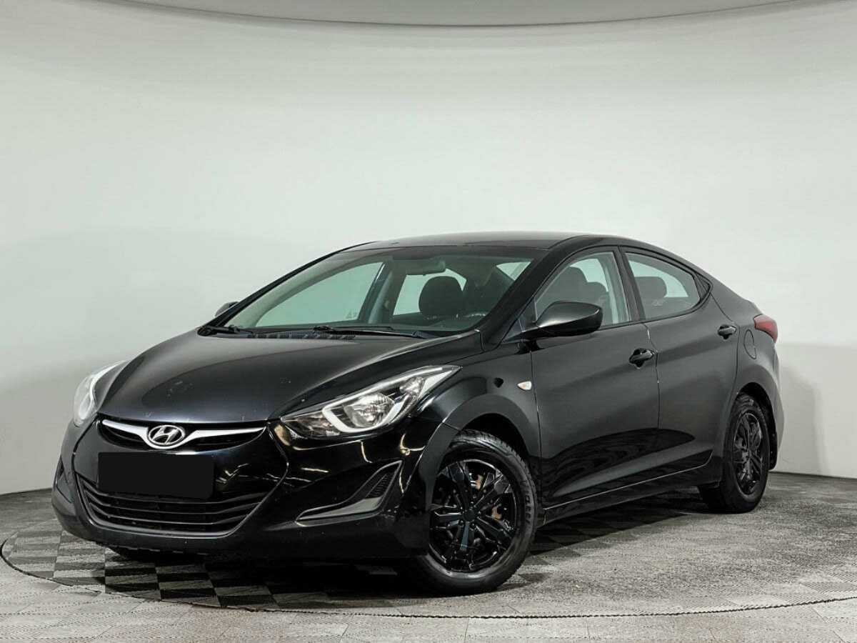Купить Hyundai Elantra с пробегом. Посмотреть фото
