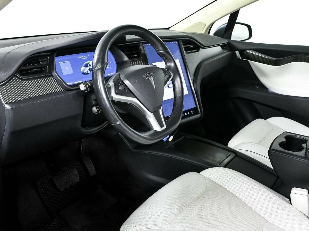 Купить Tesla Model X с пробегом. Фото: #33