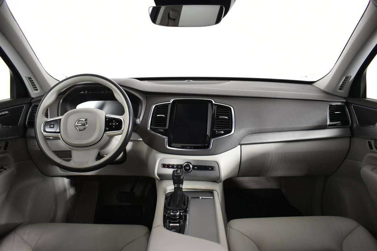 Купить Volvo XC90 с пробегом. Фото: #12