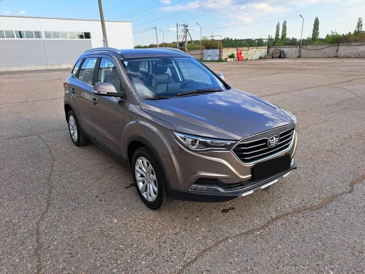 Купить FAW Besturn X40 с пробегом. Фото: #2