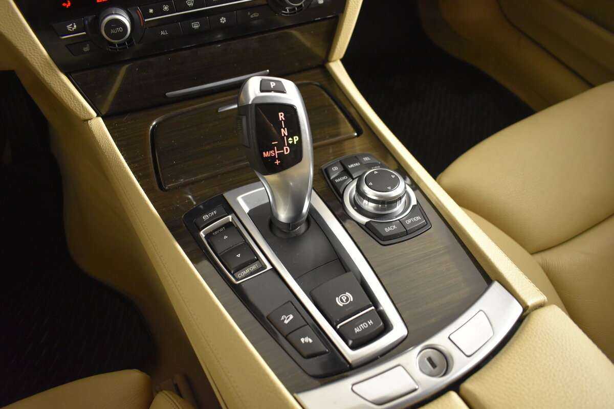 Купить BMW 7 серии с пробегом. Фото: #14