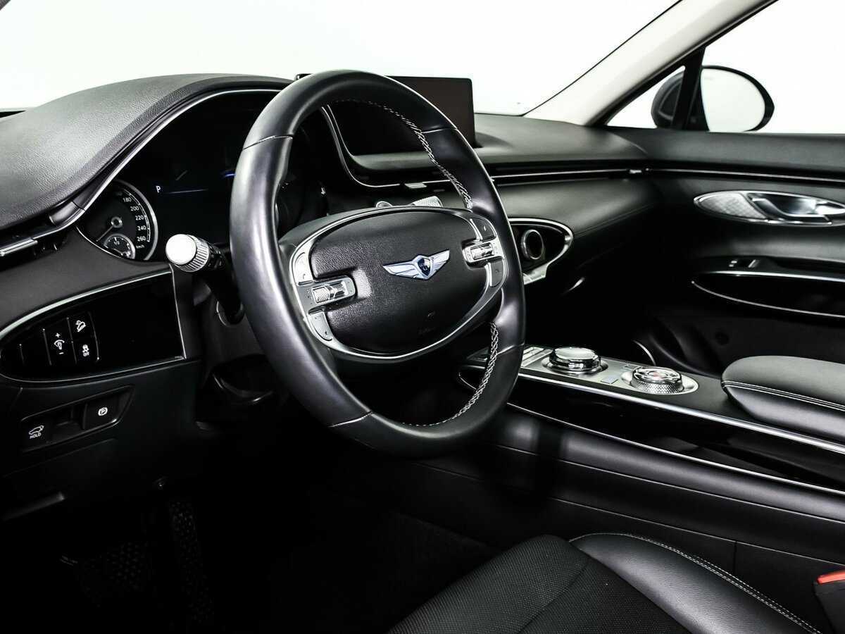Купить Genesis GV70 с пробегом. Фото: #11