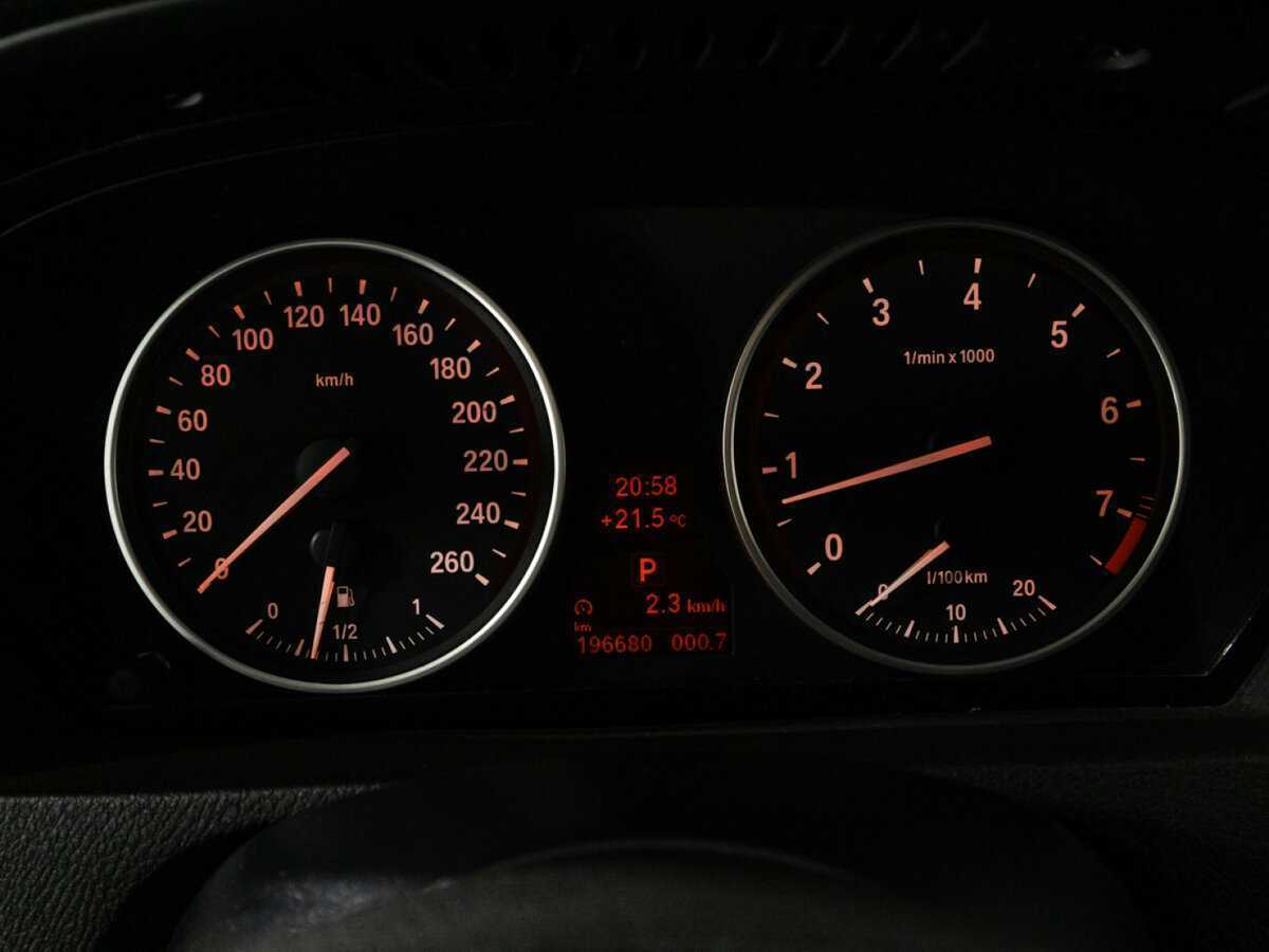 Купить BMW X5 с пробегом. Фото: #11