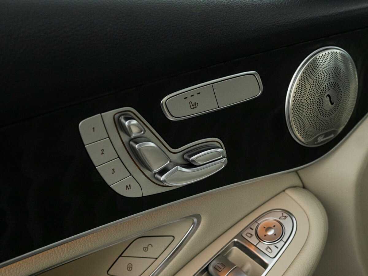 Купить Mercedes-Benz GLC с пробегом. Фото: #20