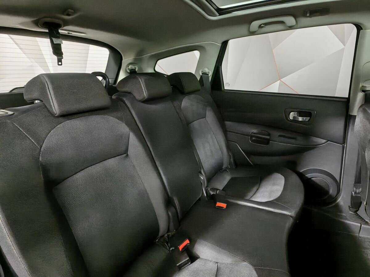 Купить Nissan Qashqai+2 с пробегом. Фото: #10