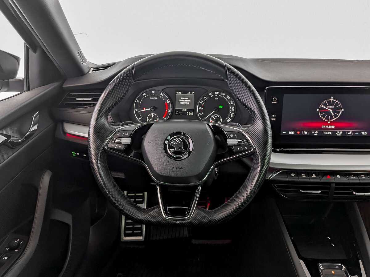 Купить Skoda Octavia с пробегом. Фото: #16