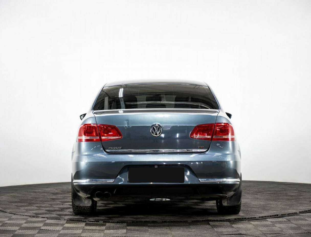 Купить Volkswagen Passat с пробегом. Фото: #4