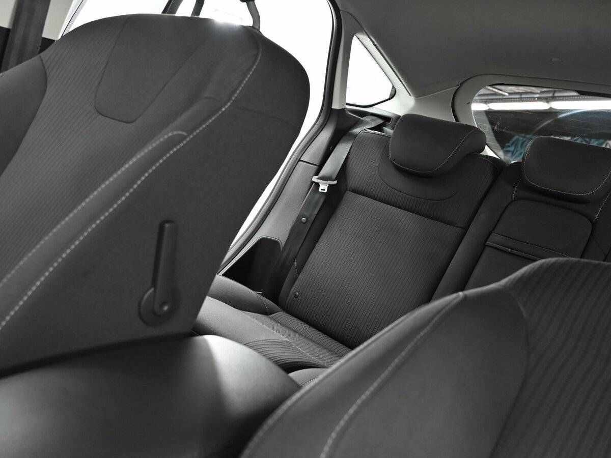 Купить Ford Focus с пробегом. Фото: #11