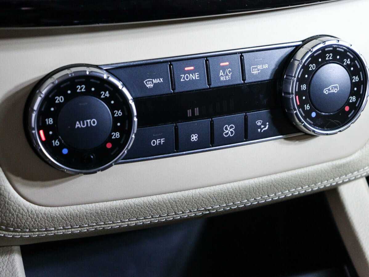 Купить Mercedes-Benz GLE с пробегом. Фото: #15