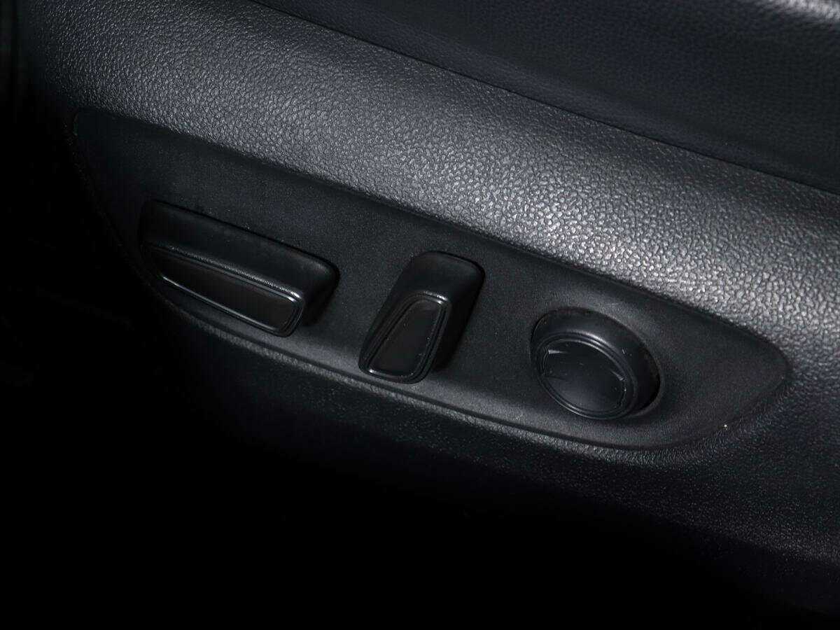 Купить Toyota Highlander с пробегом. Фото: #19
