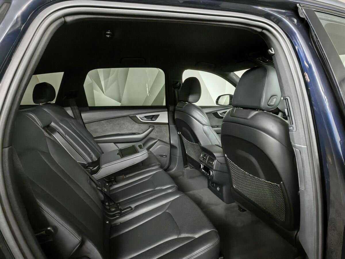 Купить Audi Q7 с пробегом. Фото: #8