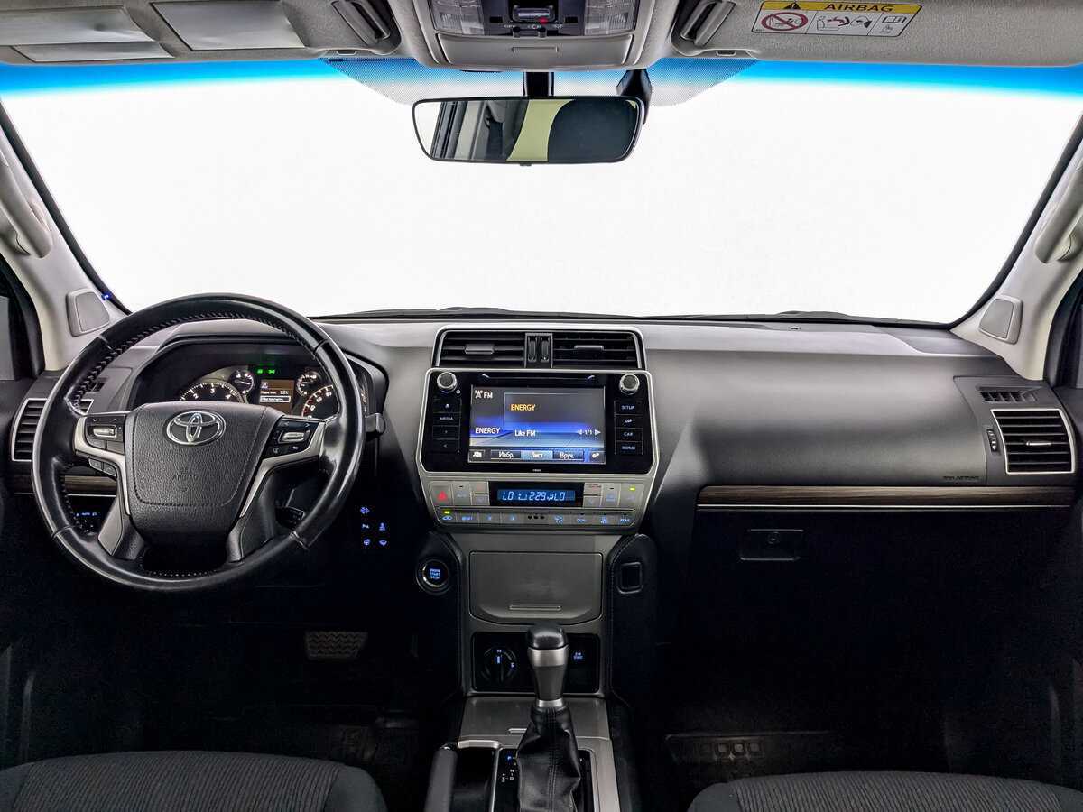Купить Toyota Land Cruiser Prado с пробегом. Фото: #11