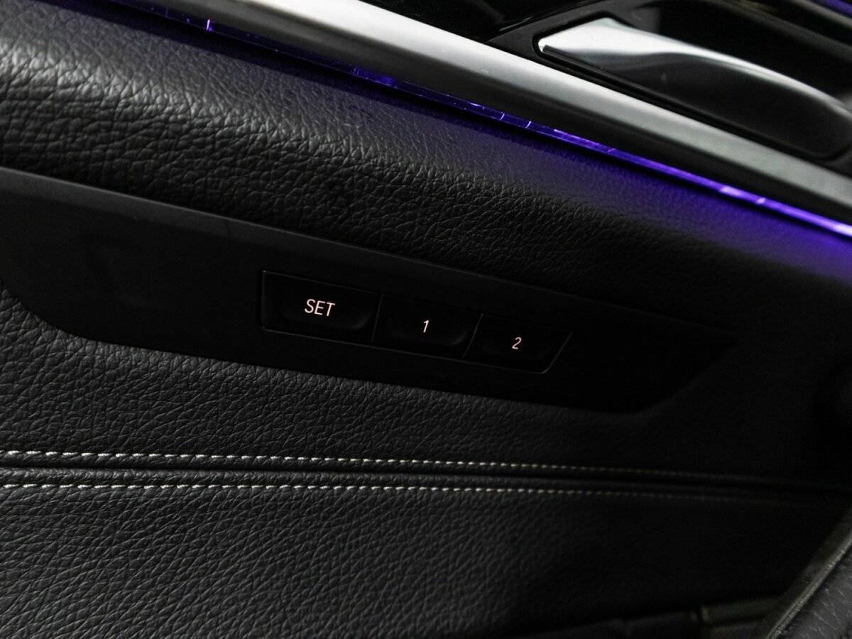 Купить BMW 5 серии с пробегом. Фото: #17