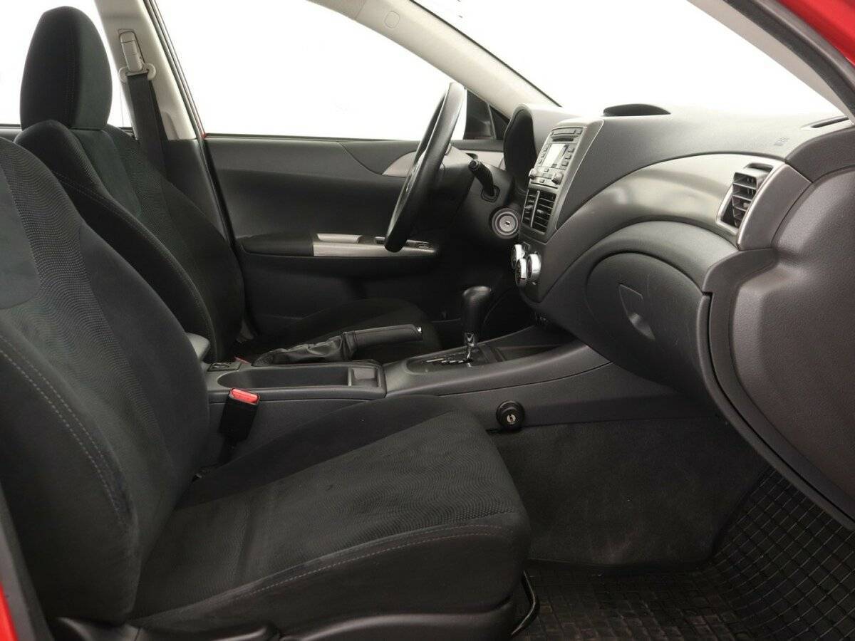 Купить Subaru Impreza с пробегом. Фото: #5