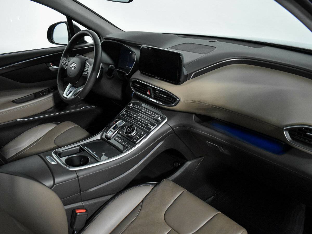 Купить Hyundai Santa Fe с пробегом. Фото: #12