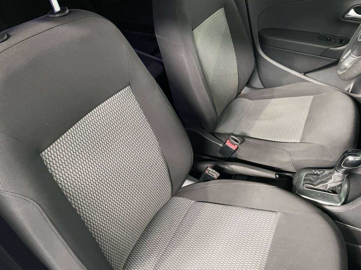 Купить Volkswagen Polo с пробегом. Фото: #13