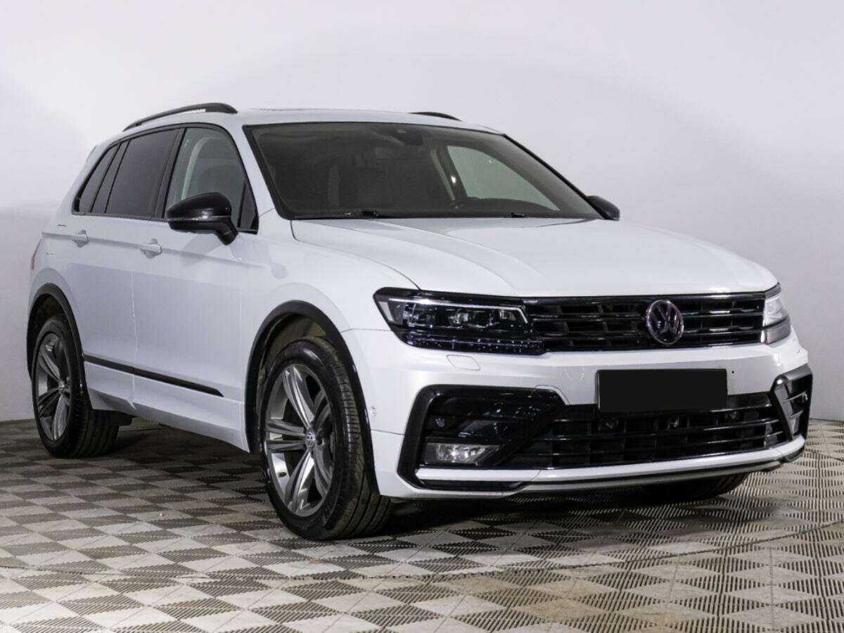 Купить Volkswagen Tiguan с пробегом. Фото: #3