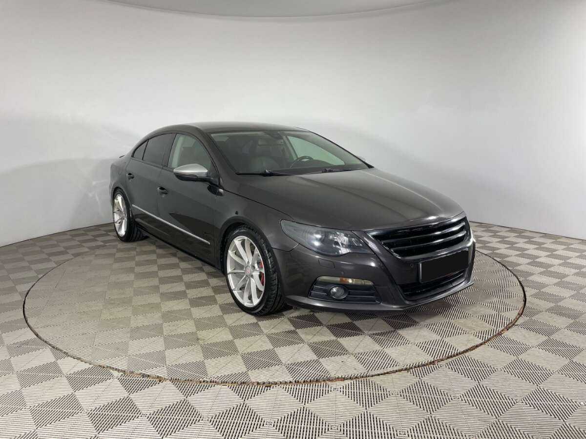 Купить Volkswagen Passat CC с пробегом. Фото: #2