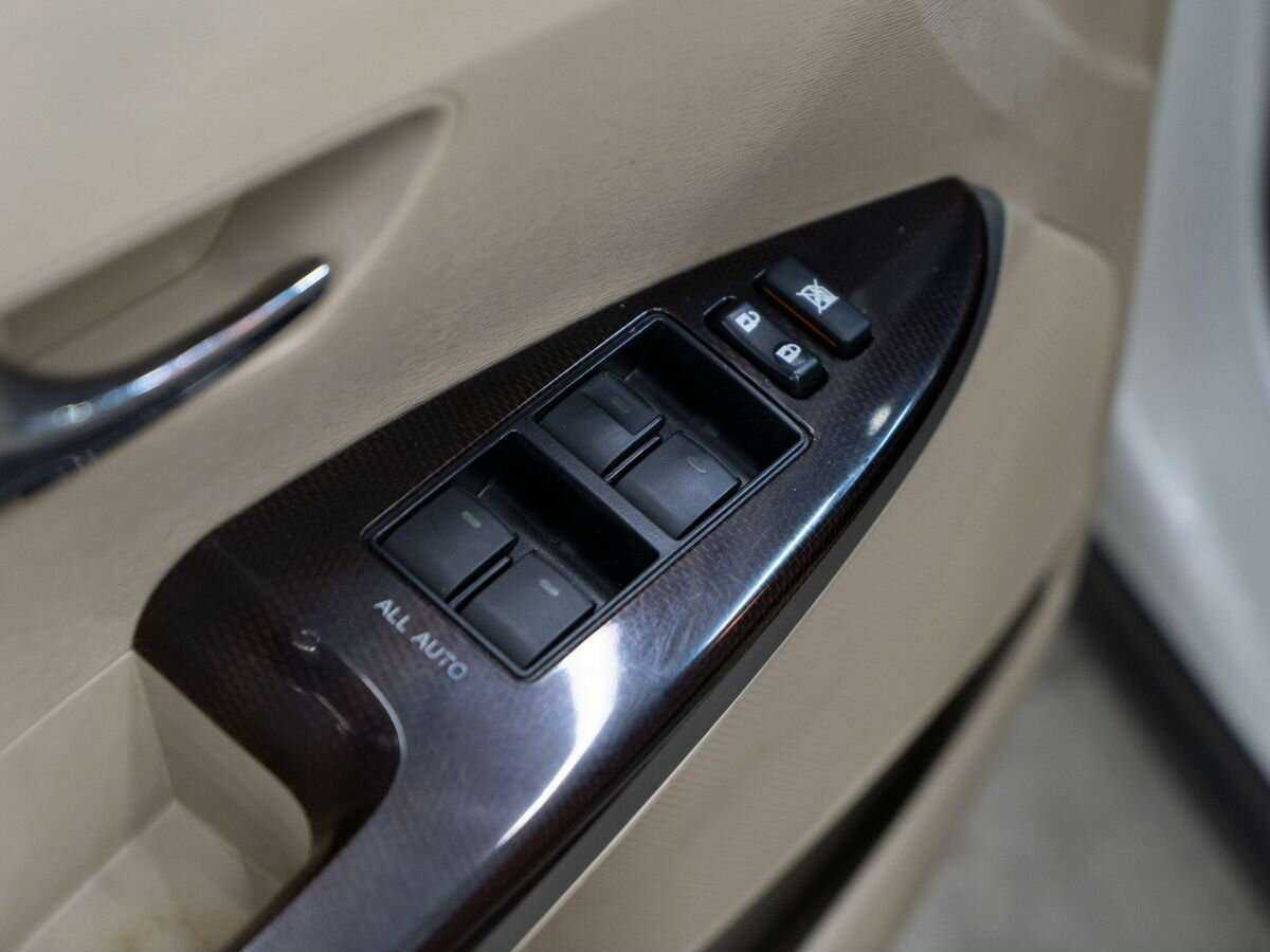Купить Toyota Venza с пробегом. Фото: #14