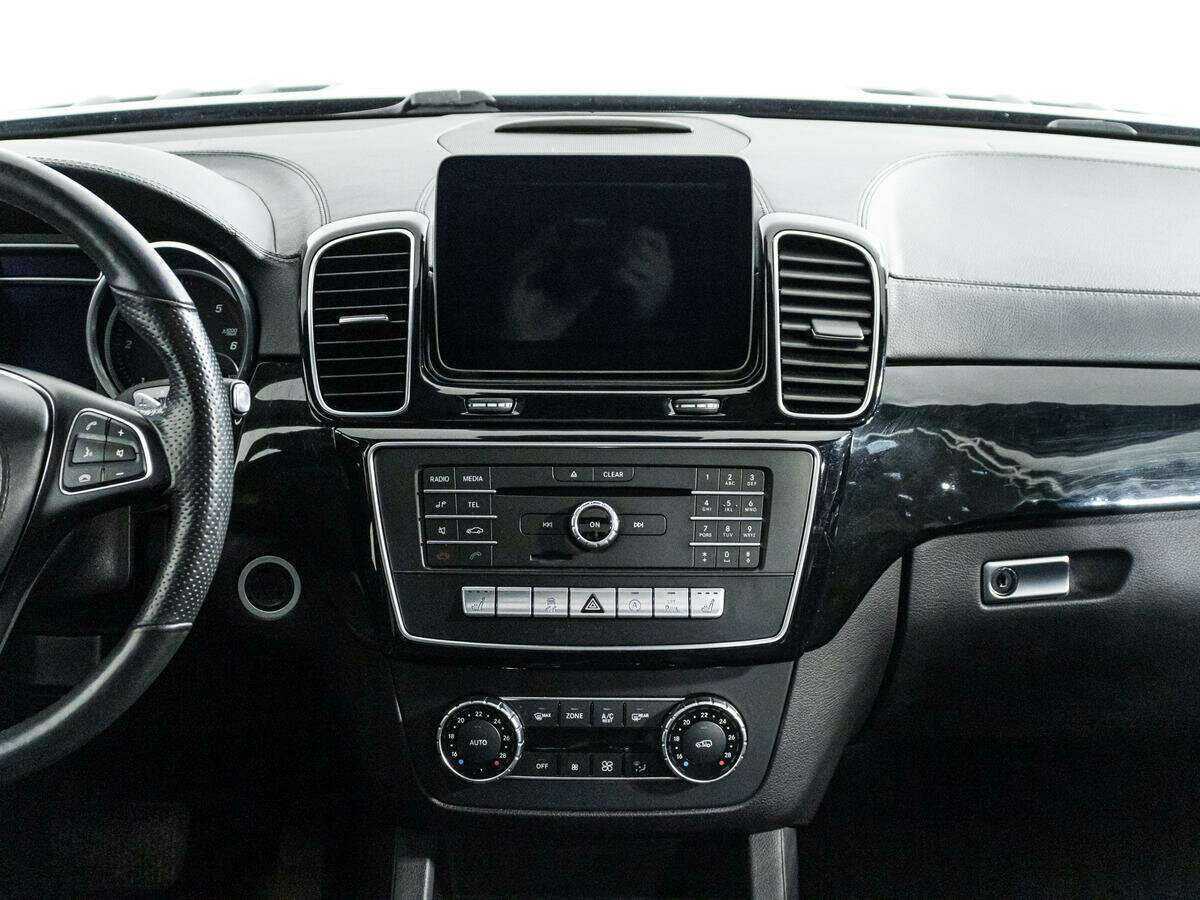 Купить Mercedes-Benz GLS с пробегом. Фото: #11