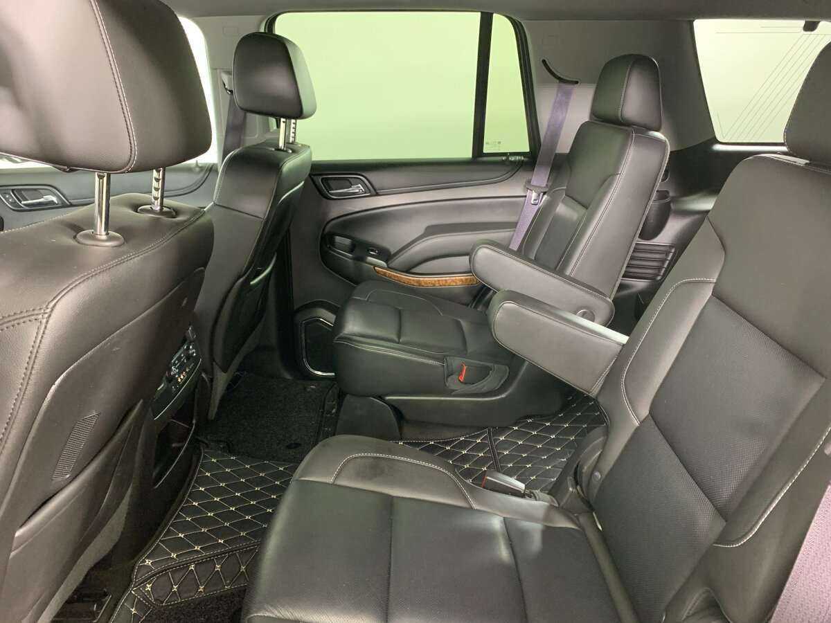 Купить Chevrolet Tahoe с пробегом. Фото: #12