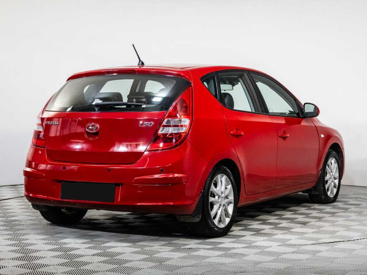 Купить Hyundai i30 с пробегом. Фото: #3
