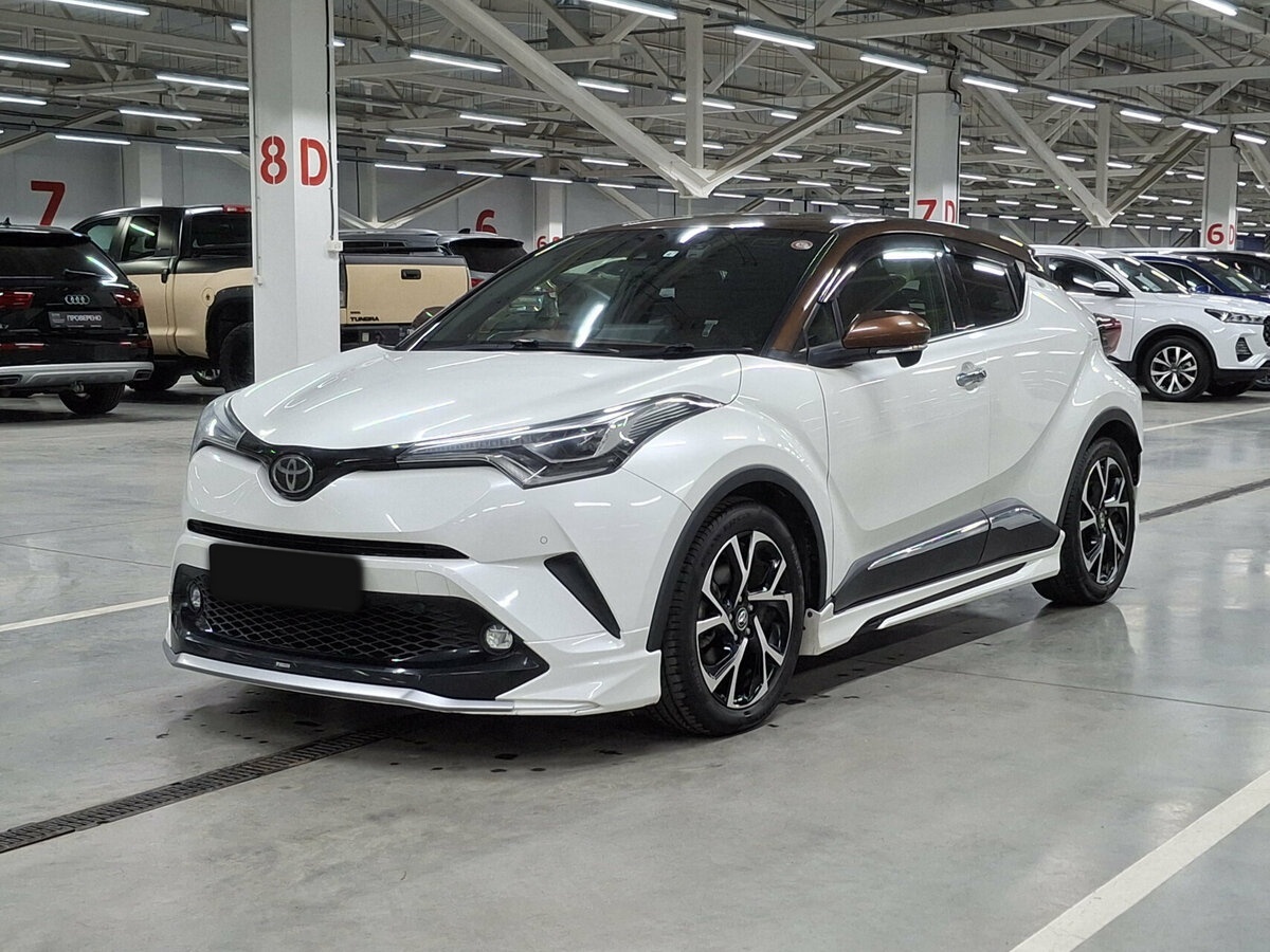 Купить Toyota C-HR с пробегом. Фото: #0