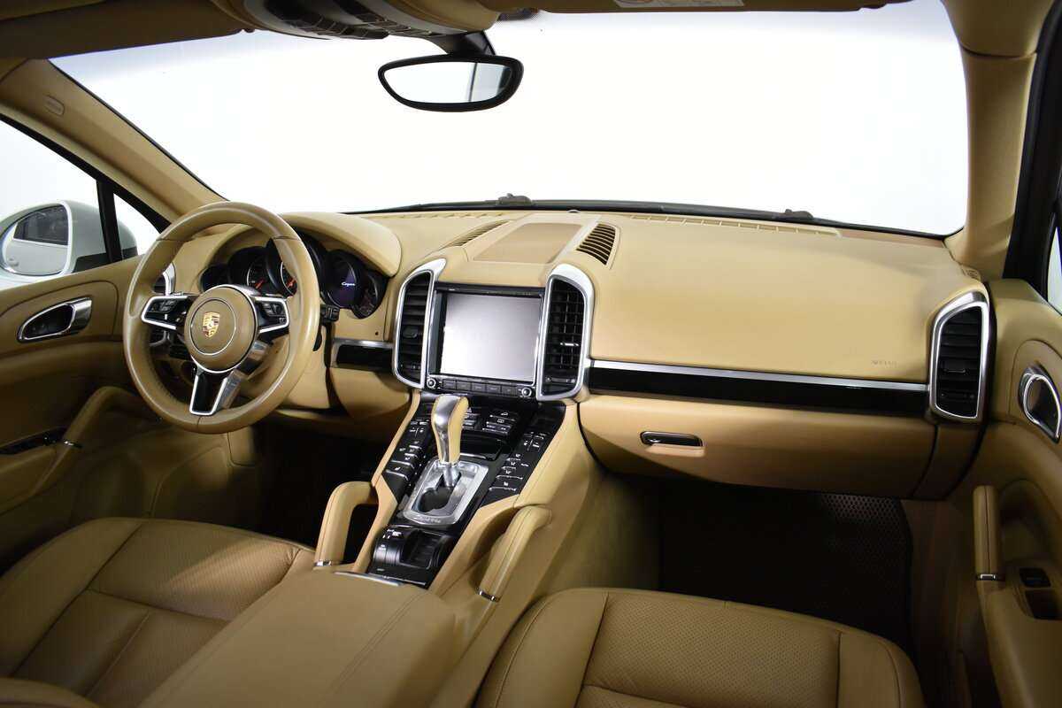 Купить Porsche Cayenne с пробегом. Фото: #10
