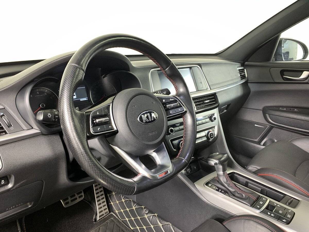 Купить Kia Optima с пробегом. Фото: #12