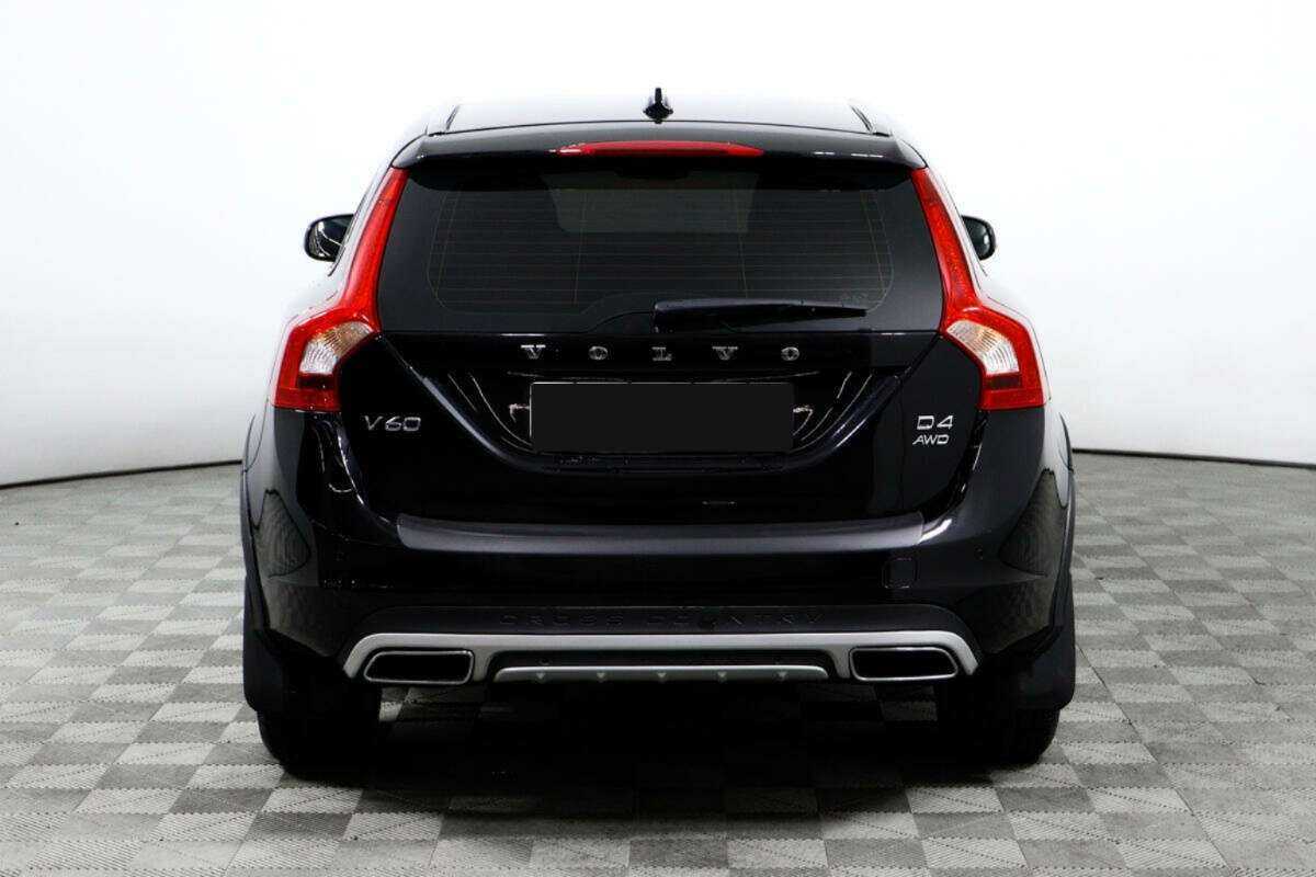 Купить Volvo V60 Cross Country с пробегом. Фото: #5