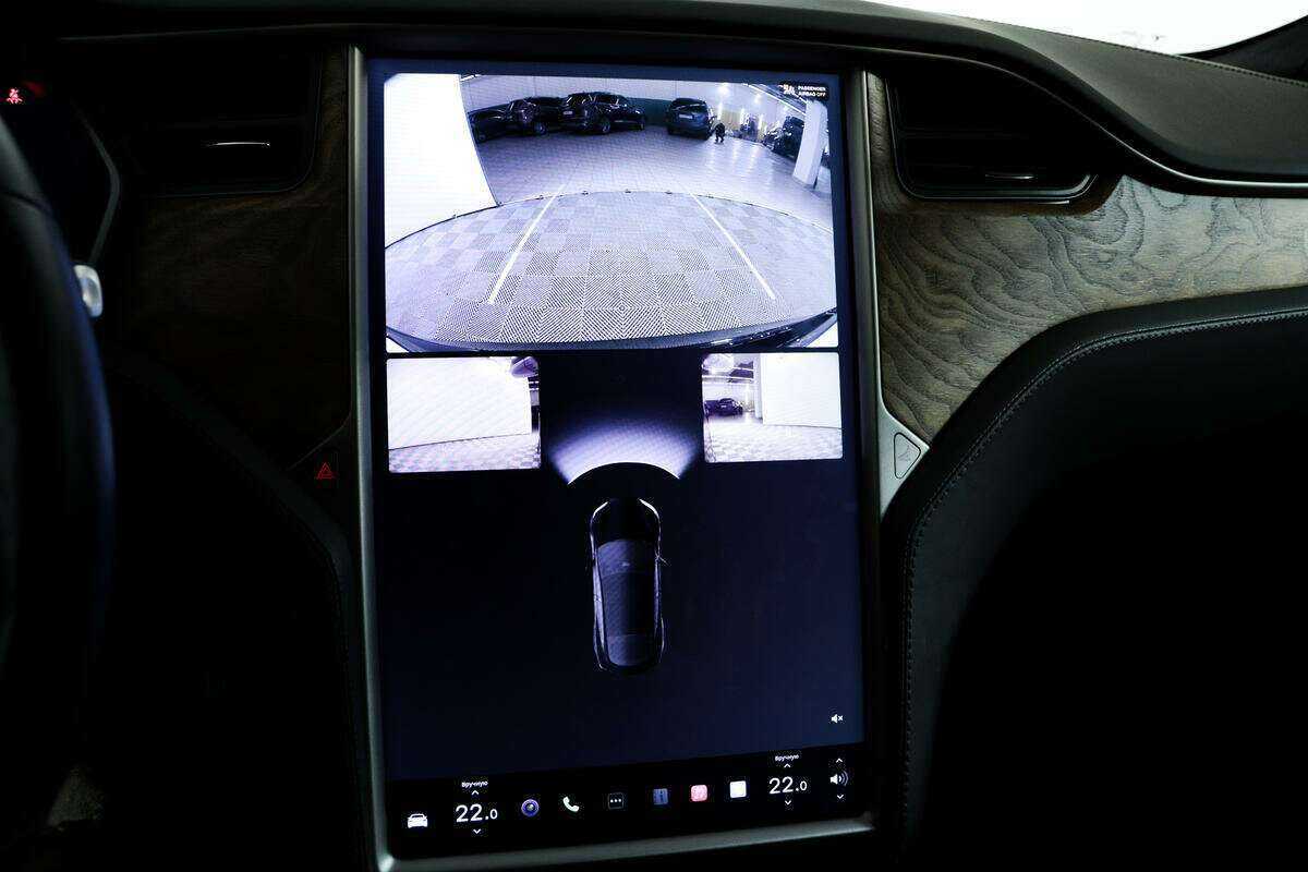 Купить Tesla Model S с пробегом. Фото: #14
