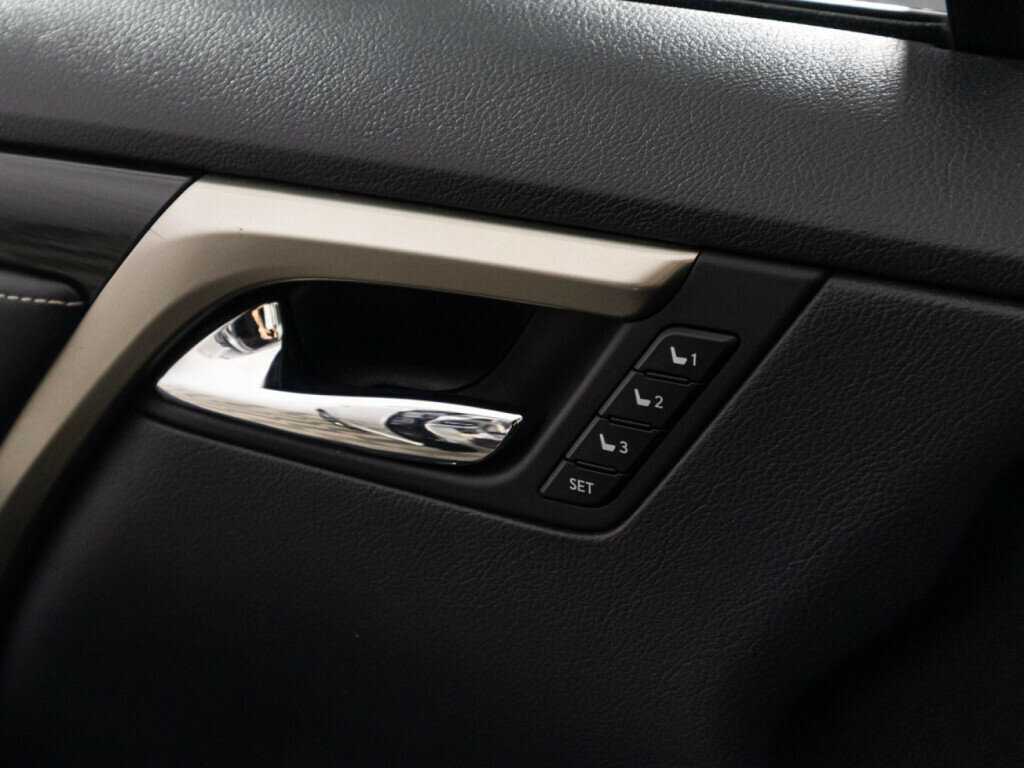 Купить Lexus RX с пробегом. Фото: #14