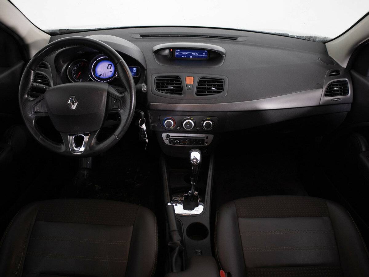 Купить Renault Fluence с пробегом. Фото: #6