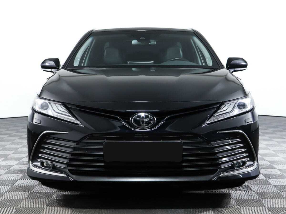 Купить Toyota Camry с пробегом. Фото: #1