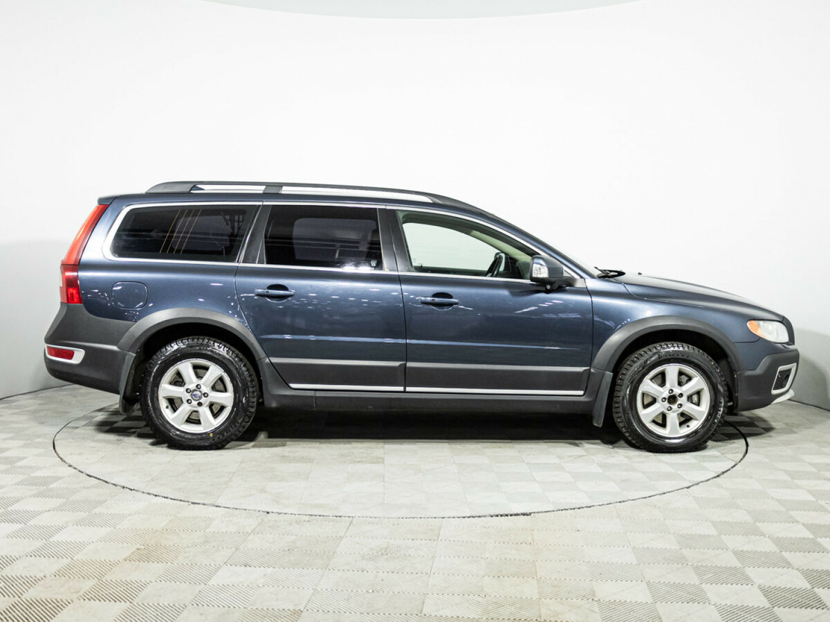 Купить Volvo XC70 с пробегом. Фото: #3