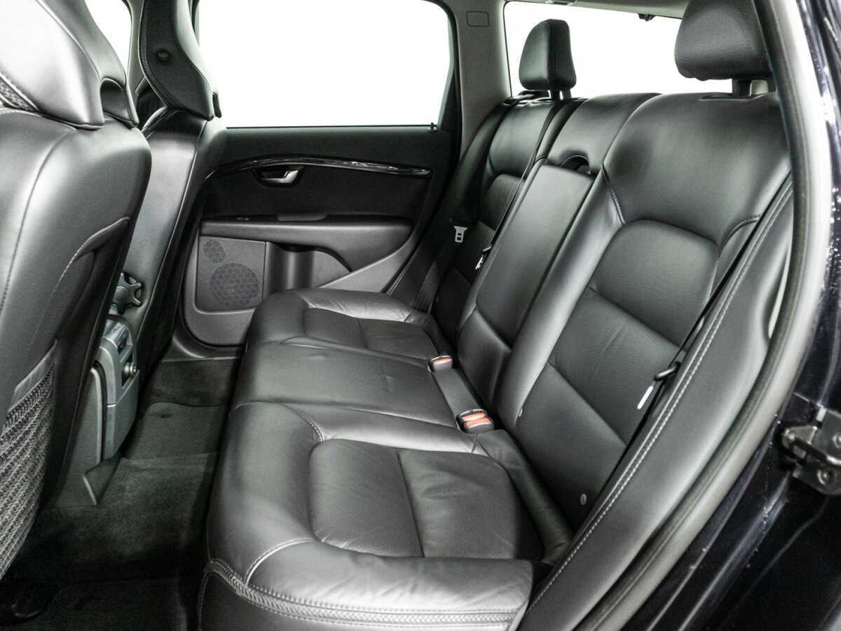 Купить Volvo XC70 с пробегом. Фото: #9