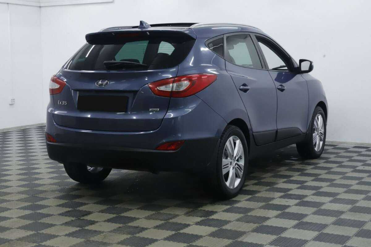 Купить Hyundai ix35 с пробегом. Фото: #3