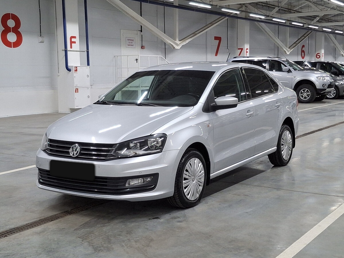 Купить Volkswagen Polo с пробегом. Фото: #0