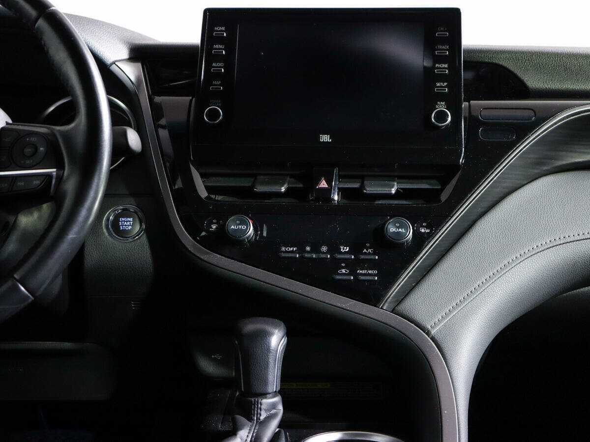 Купить Toyota Camry с пробегом. Фото: #10