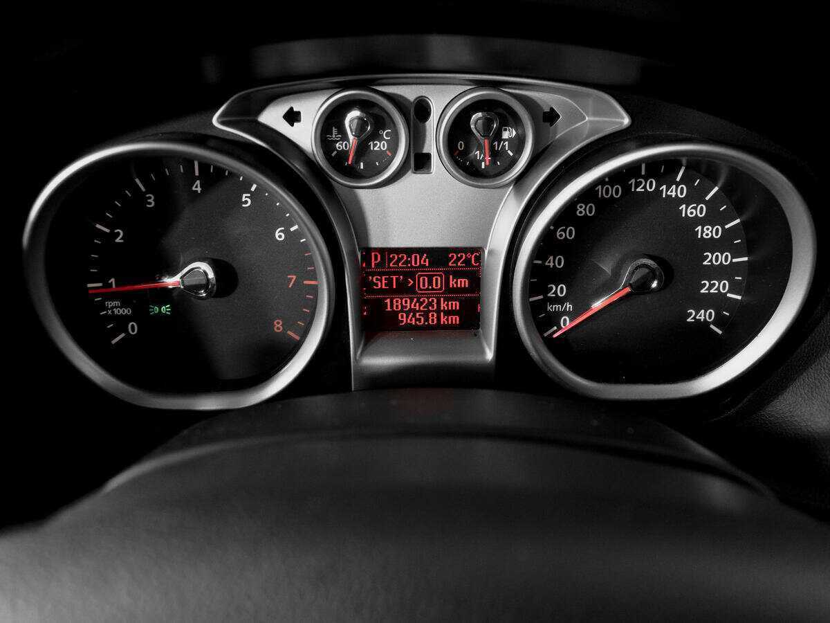 Купить Ford Focus с пробегом. Фото: #10