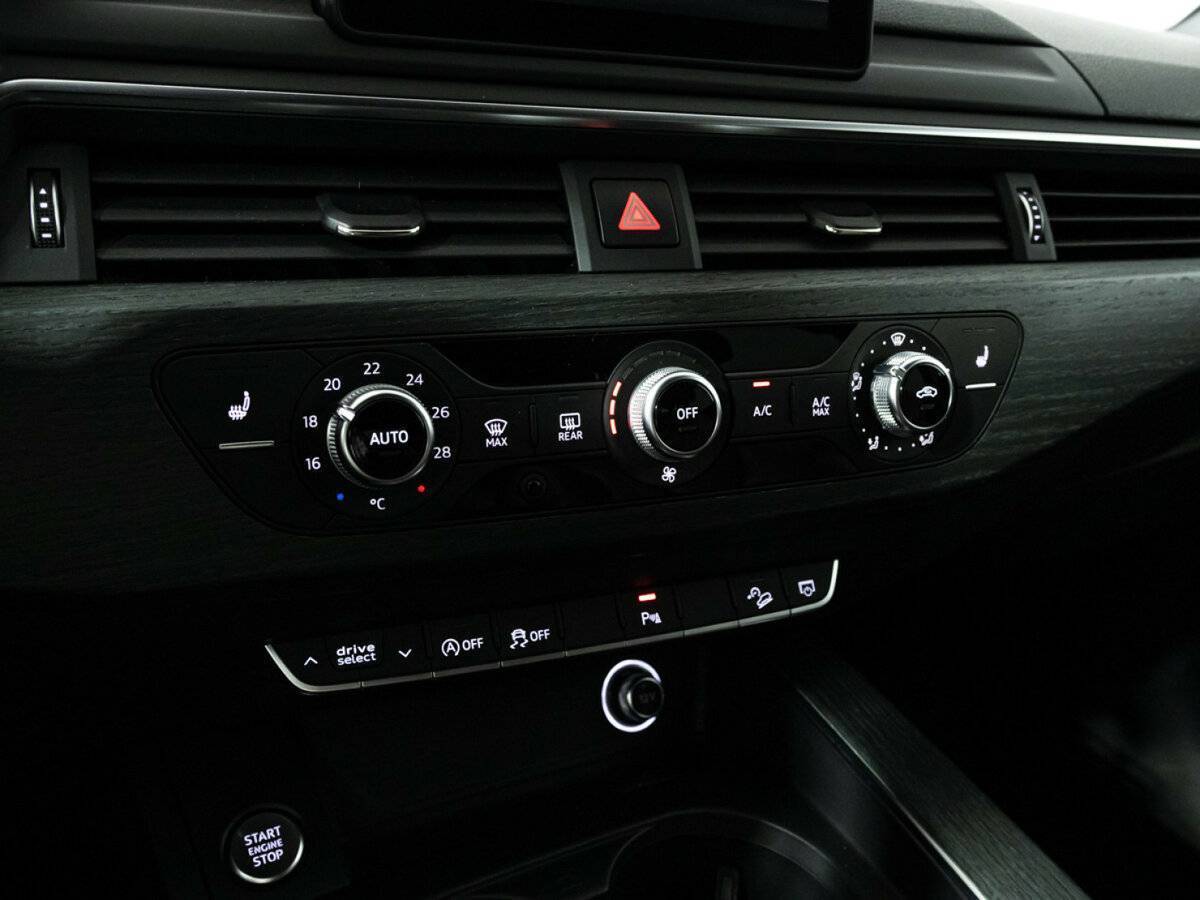 Купить Audi A4 allroad с пробегом. Фото: #17