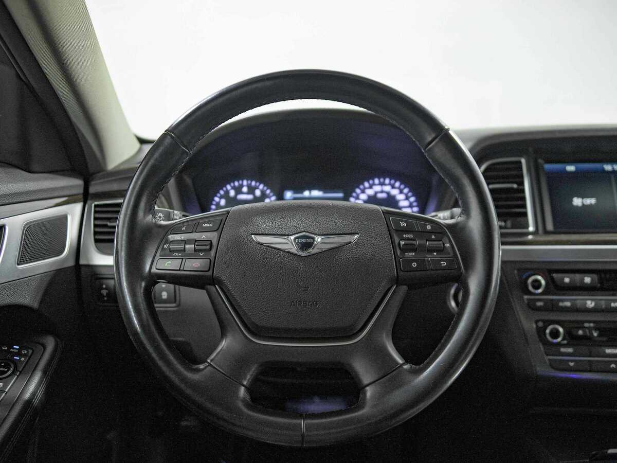 Купить Genesis G80 с пробегом. Фото: #8