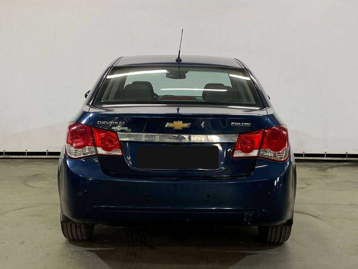 Купить Chevrolet Cruze с пробегом. Фото: #5