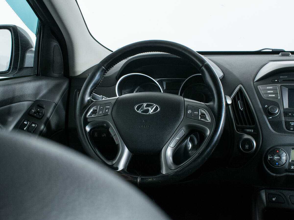 Купить Hyundai ix35 с пробегом. Фото: #13