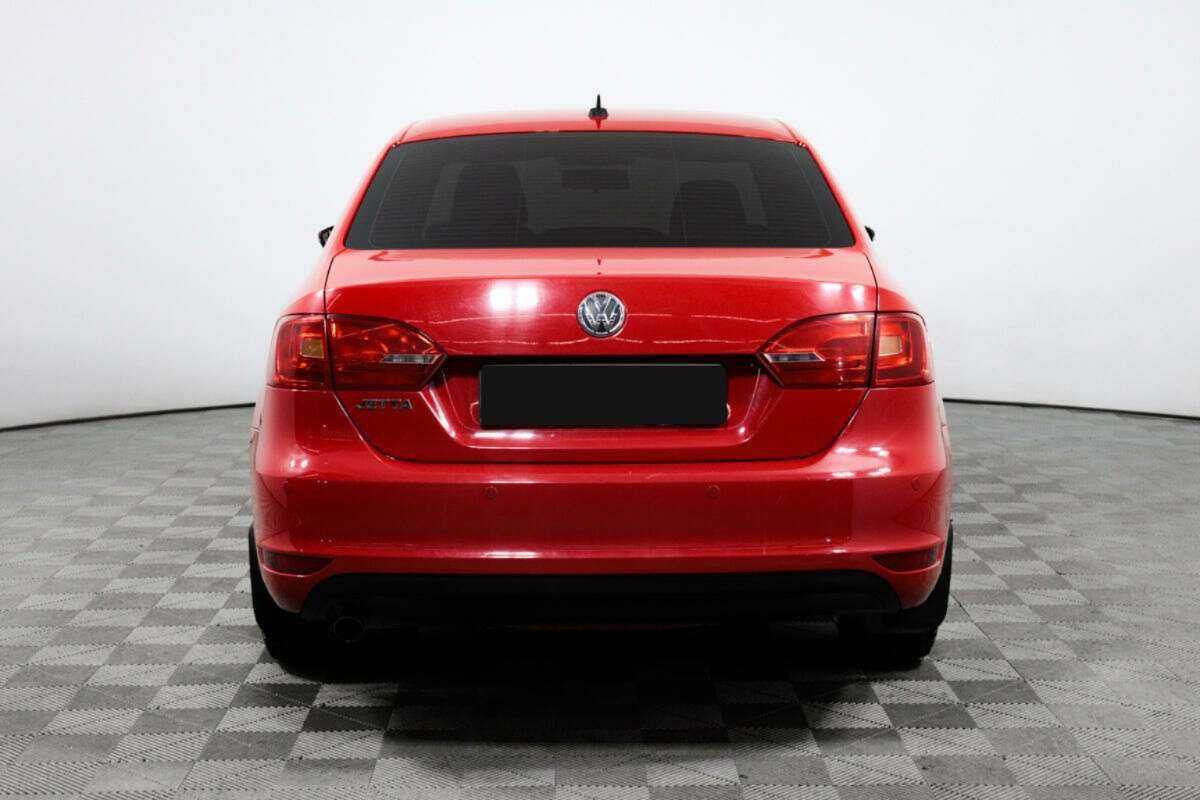 Купить Volkswagen Jetta с пробегом. Фото: #5