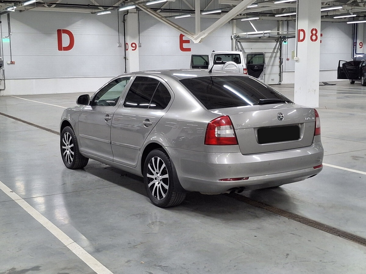 Купить Skoda Octavia с пробегом. Фото: #6