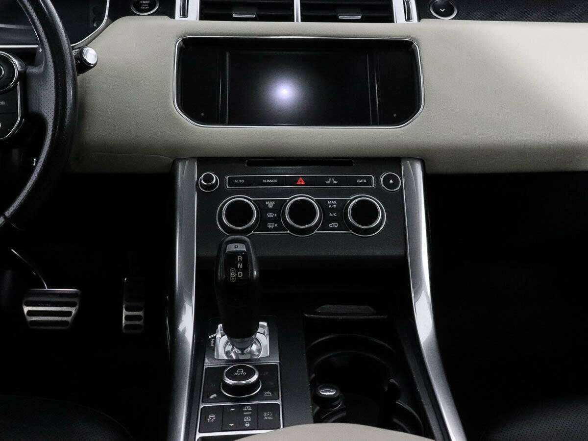 Купить Land Rover Range Rover Sport с пробегом. Фото: #10