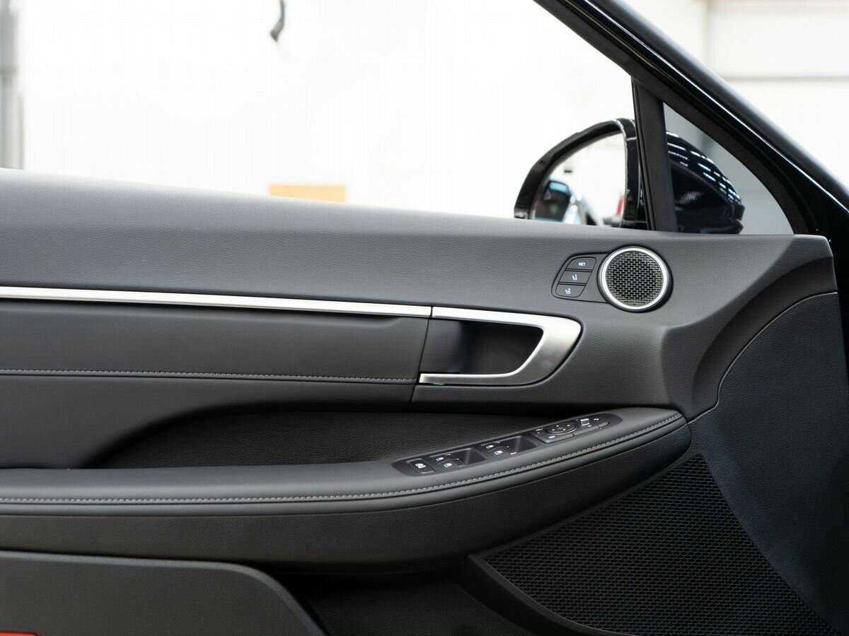 Купить Hyundai Sonata с пробегом. Фото: #15